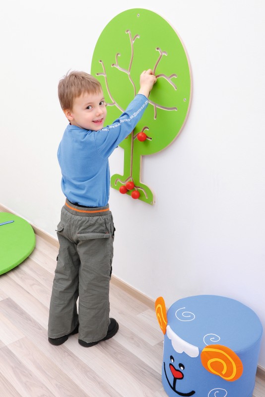 Fali vonalvezető - Óriás fa